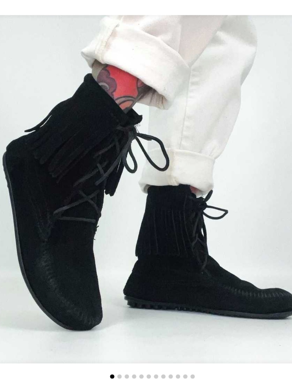 Black Fringe Lace-Up Minnetonka Moccasin Boots EUC